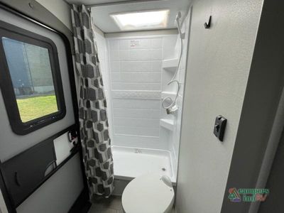 2026 Coachmen RV Catalina Legacy - Photo 40