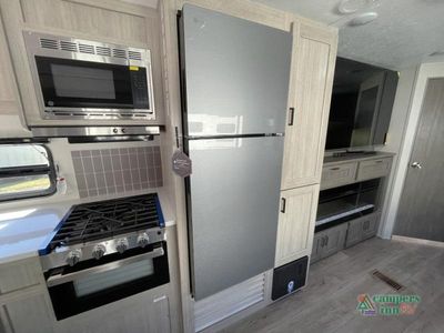 2026 Coachmen RV Catalina Legacy - Photo 30