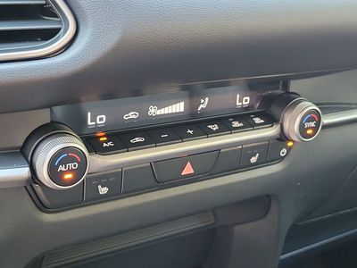 2026 Mazda CX-30 - Photo 29