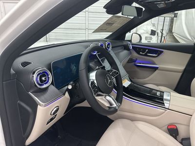 2026 Mercedes-Benz GLC - Photo 9