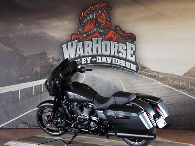 2025 Harley-Davidson FLHX - Street Glide - Photo 6
