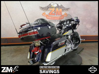 2012 Harley-Davidson CVO Ultra Classic Electra Glide - Photo 4