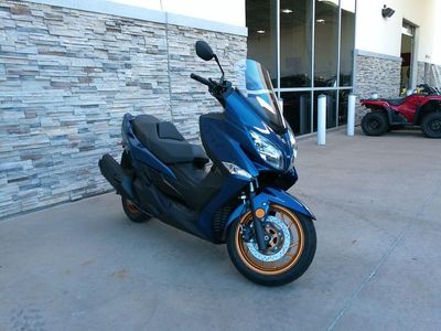 2026 Suzuki Burgman 400 - Photo 2