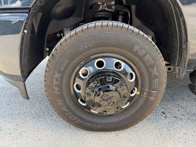 2026 Ram 3500 — photo 10 view