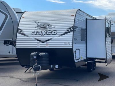 2026 Jayco Jay Flight SLX - Photo 2