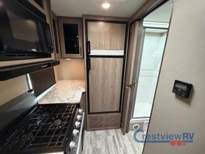 2022 Grand Design Imagine XLS - Photo 16