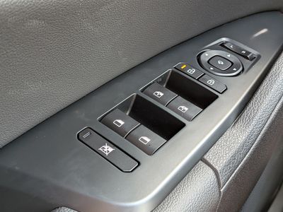 2026 Kia Sportage — photo 26 view