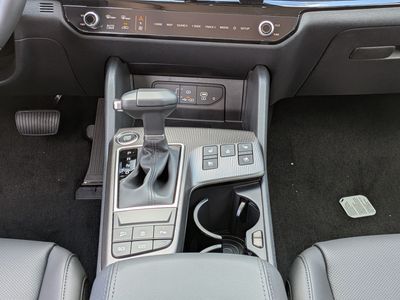 2026 Kia Sportage — photo 24 view