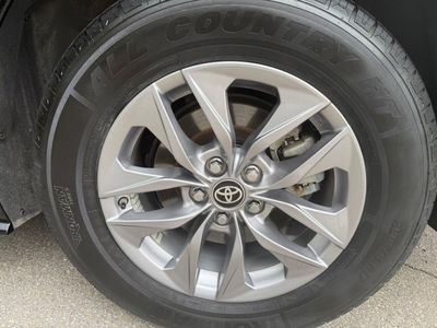 2025 Toyota Sienna - Photo 25