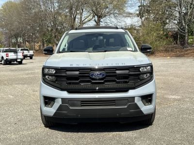 2026 Ford Expedition Max — side profile view