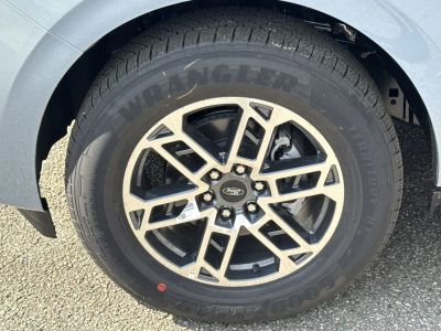 2026 Ford Expedition Max — photo 11 view