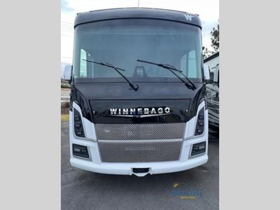 2024 Winnebago Sunstar - Photo 3