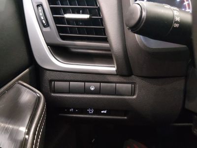 2025 Nissan Rogue — photo 13 view