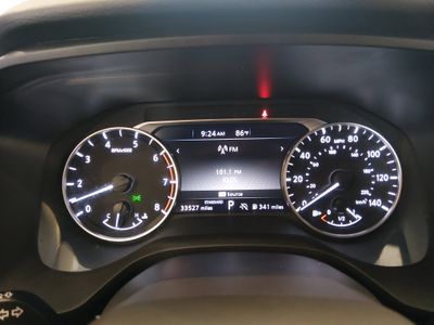 2025 Nissan Rogue — photo 14 view