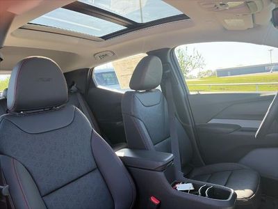 2027 Chevrolet Bolt - Photo 33