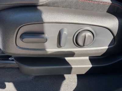 2027 Chevrolet Bolt - Photo 50