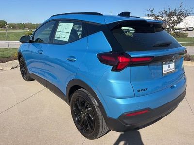 2027 Chevrolet Bolt - Photo 6