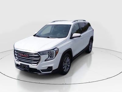 2023 GMC Terrain - Photo 3