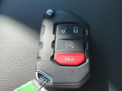 2026 Jeep Wrangler - Photo 34