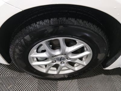 2023 Chrysler Pacifica — photo 10 view