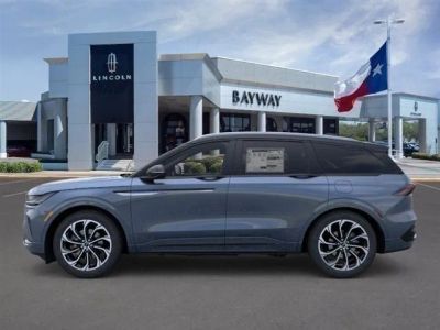 2026 Lincoln Nautilus — rear three-quarter view