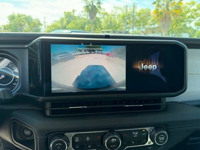 2026 Jeep Wrangler — photo 21 view
