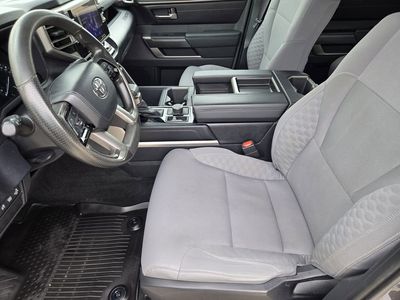 2024 Toyota Tundra - Photo 8