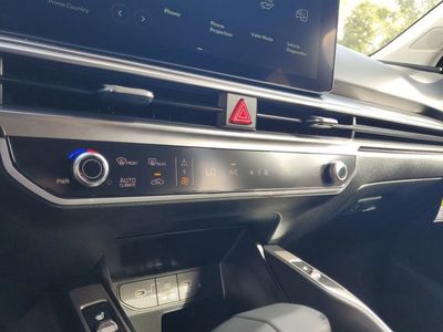 2026 Kia Sorento — photo 17 view