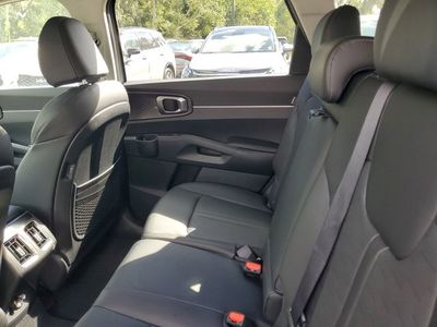 2026 Kia Sorento — photo 25 view