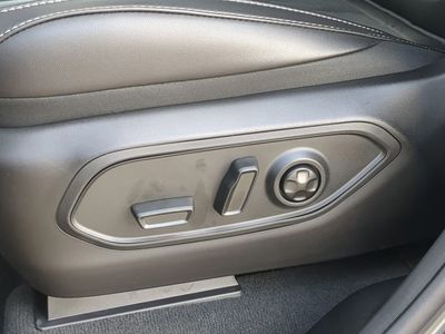 2026 Jeep Grand Cherokee - Photo 23