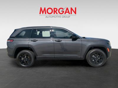 2026 Jeep Grand Cherokee - Photo 4