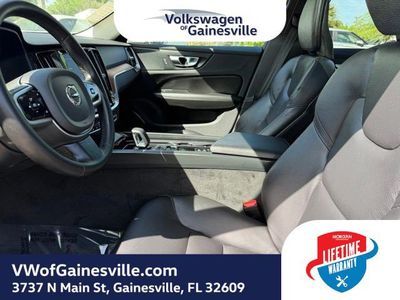 2025 Volvo V60 Cross Country - Photo 19