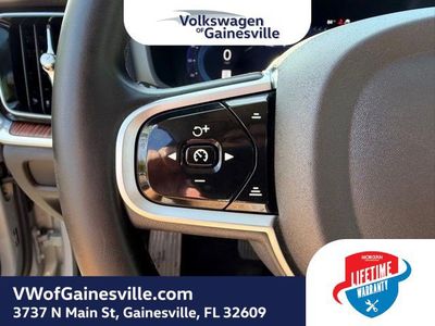 2025 Volvo V60 Cross Country - Photo 23