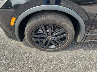 2022 Volkswagen Tiguan - Photo 5