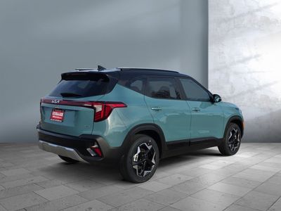 2026 Kia Seltos — engine compartment view