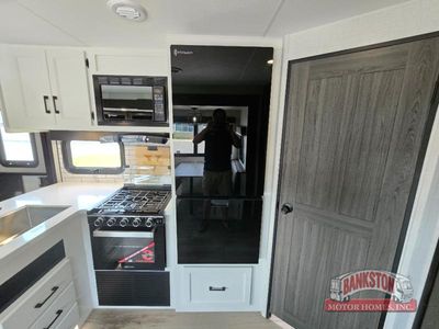 2026 SportTrek Touring Edition STT343VBH - Photo 17
