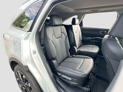 2026 Kia Sorento — photo 29 view