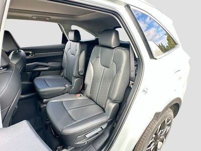 2026 Kia Sorento — photo 26 view
