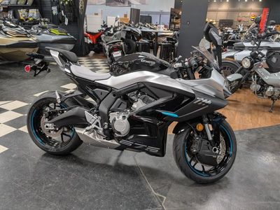 2026 CFMOTO 675SS - Photo 3