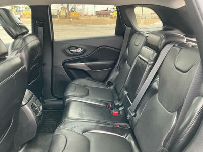 2019 Jeep Cherokee - Photo 16