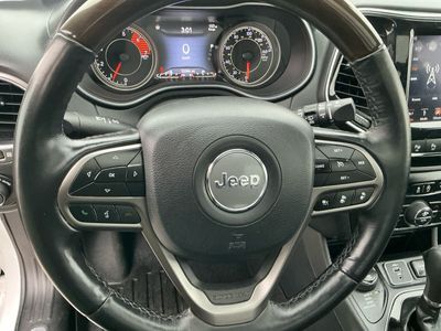 2019 Jeep Cherokee - Photo 13