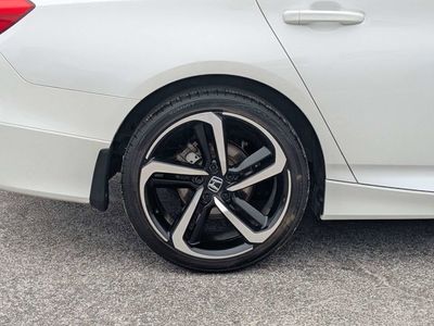 2021 Honda Accord - Photo 11