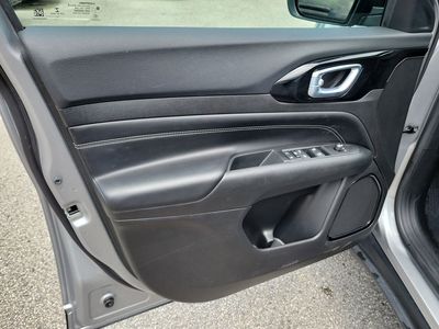 2022 Jeep Compass - Photo 18