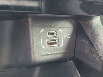 2022 Jeep Compass - Photo 31