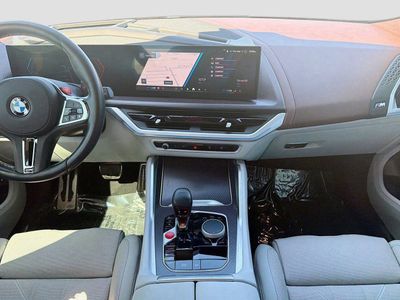 2025 BMW XM - Photo 20