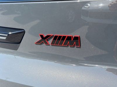 2025 BMW XM - Photo 12