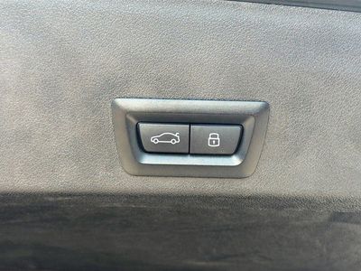 2025 BMW XM - Photo 14