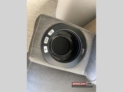 2027 Imagine XLS 22MLE — photo 13 view