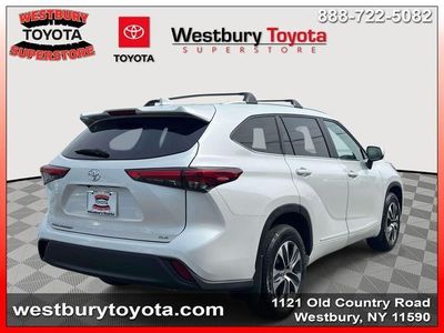 2023 Toyota Highlander - Photo 7