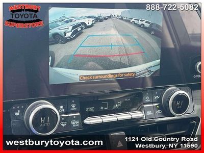 2023 Toyota Highlander - Photo 34
